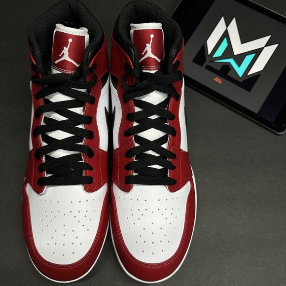 Nike Air Jordan 1 Alpha Menace Mid Chicago Football Cleats Men’s FJ6805-106 main image 7